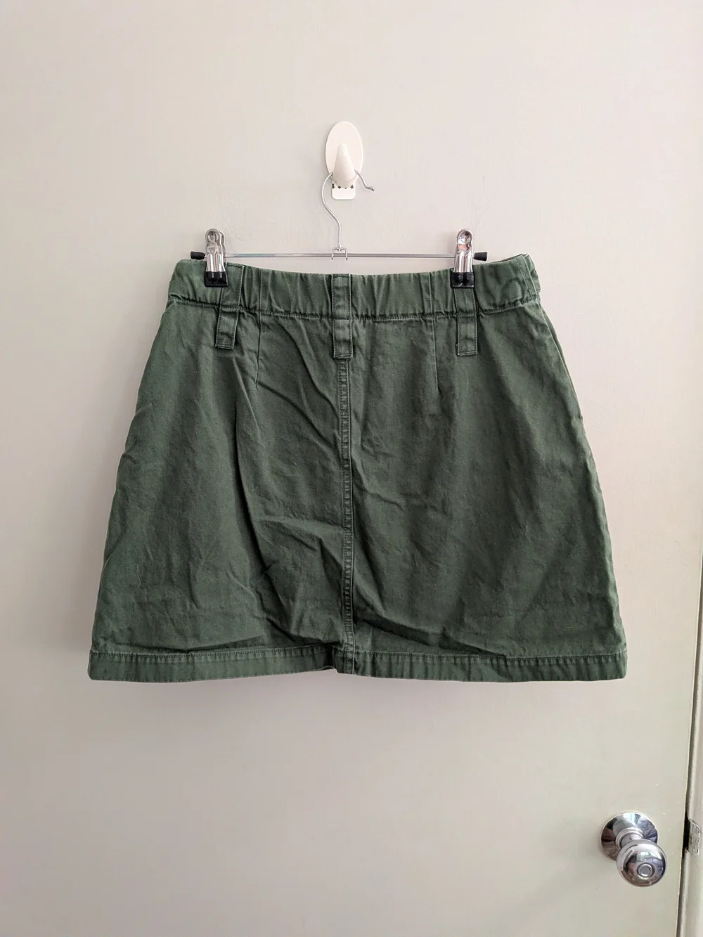 Universal Thread Olive Green Cargo Mini Skirt Size 4 Classic Neutral Fall Chunky